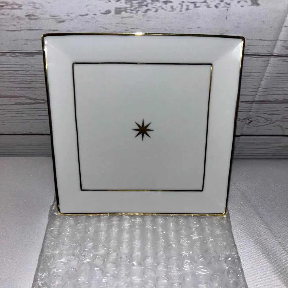 BVLGARI Decor Plate - Picture 3 of 5
